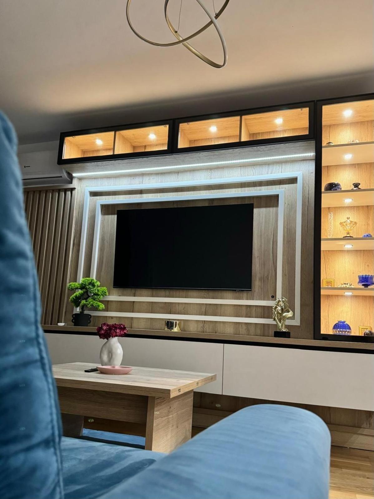 Luxury Blue Apartment Яссы Экстерьер фото