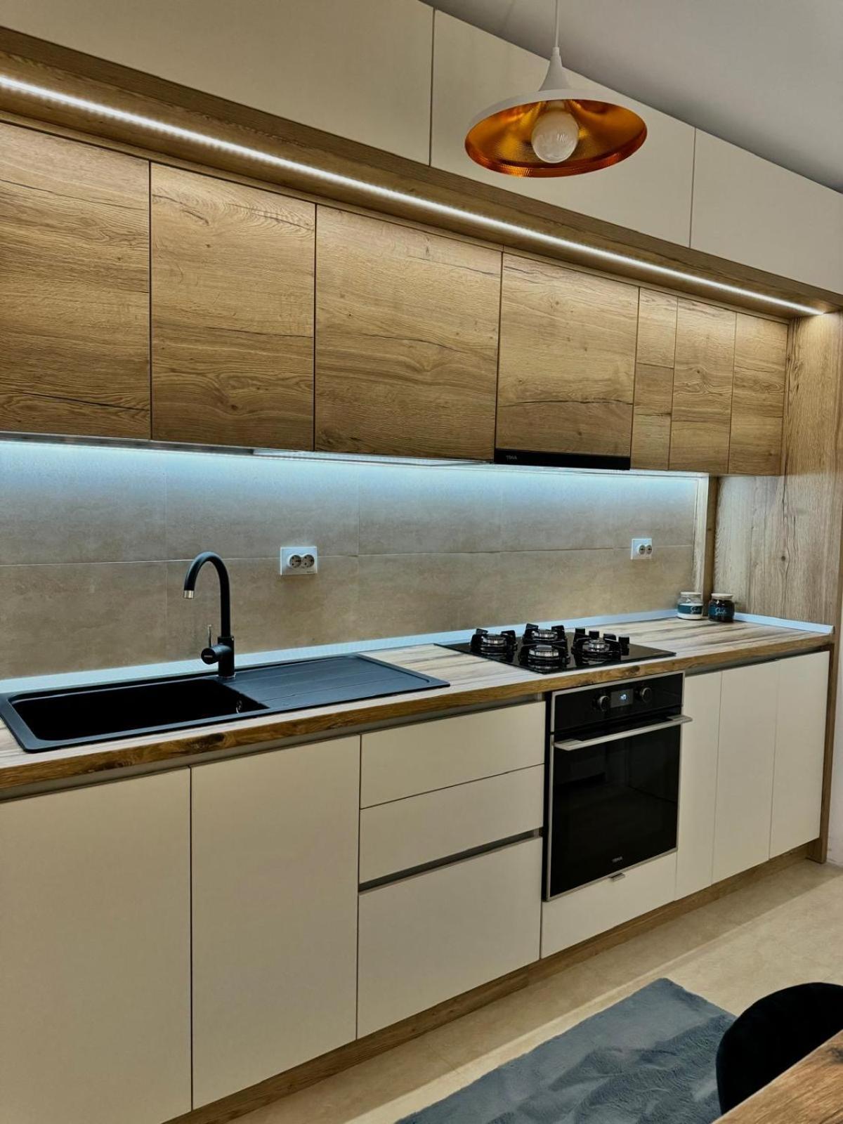 Luxury Blue Apartment Яссы Экстерьер фото